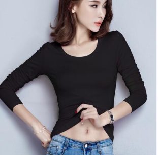 Round neck loose bottom T-shirt